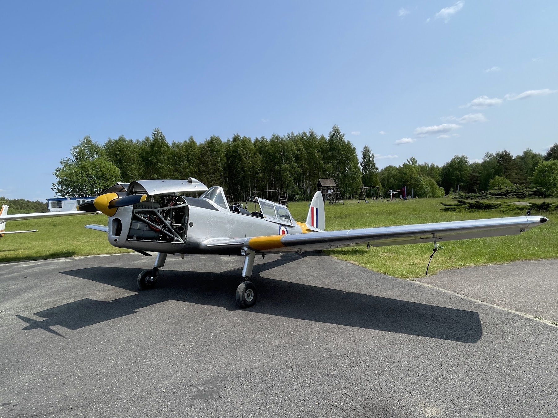 DHC-1 Chipmunk SP-YAC w locie